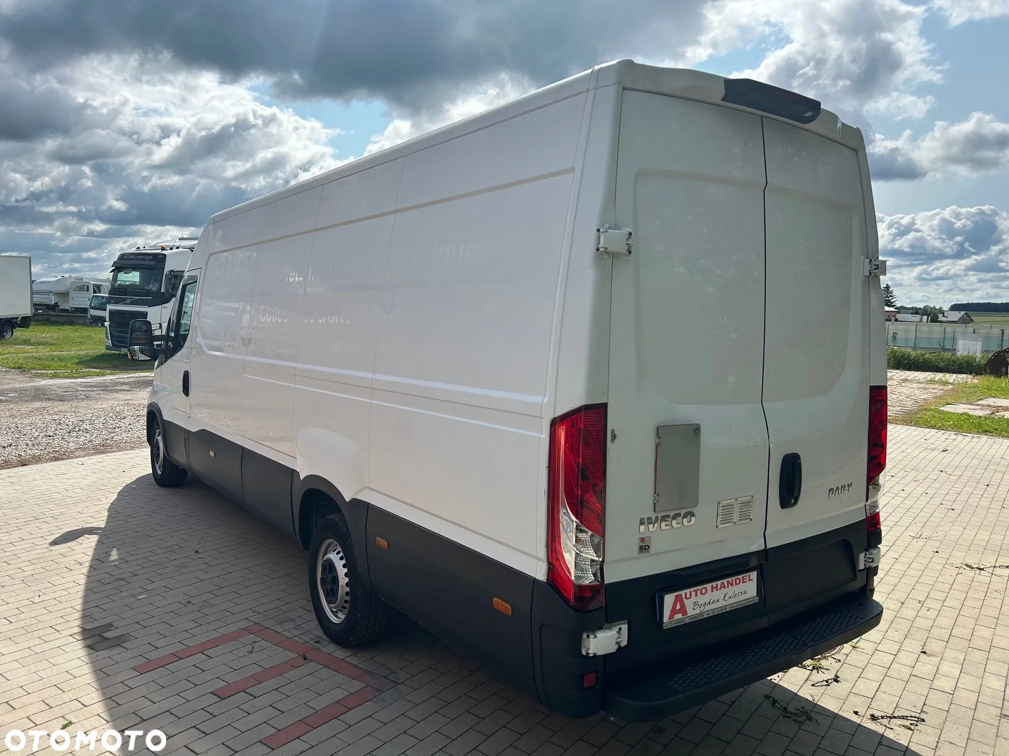 Iveco 35S14 Maxi - 12
