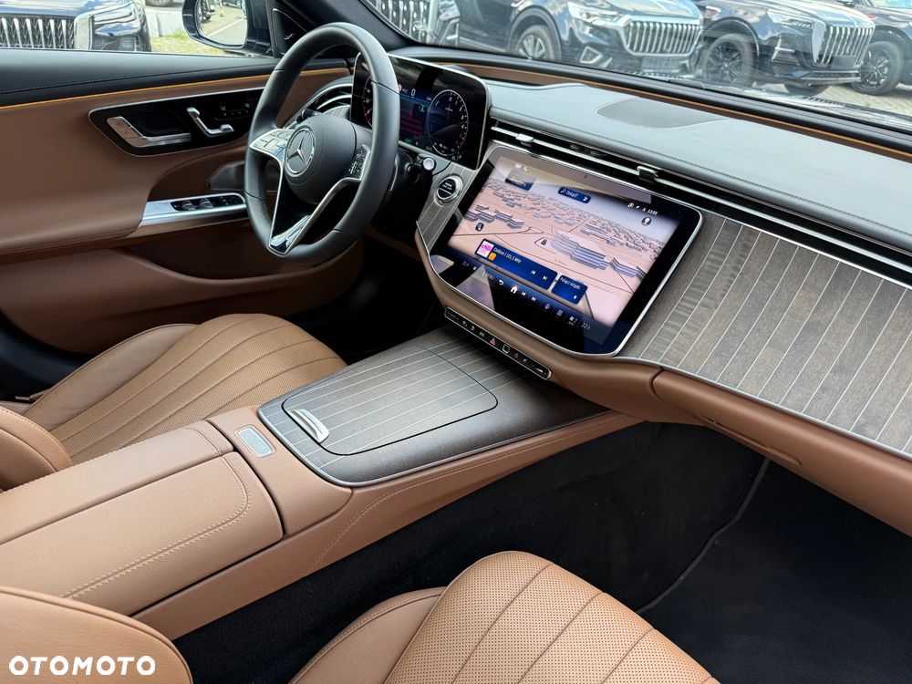Mercedes-Benz Klasa E 300 de PHEV 4-Matic Exclusive 9G-Tronic - 22