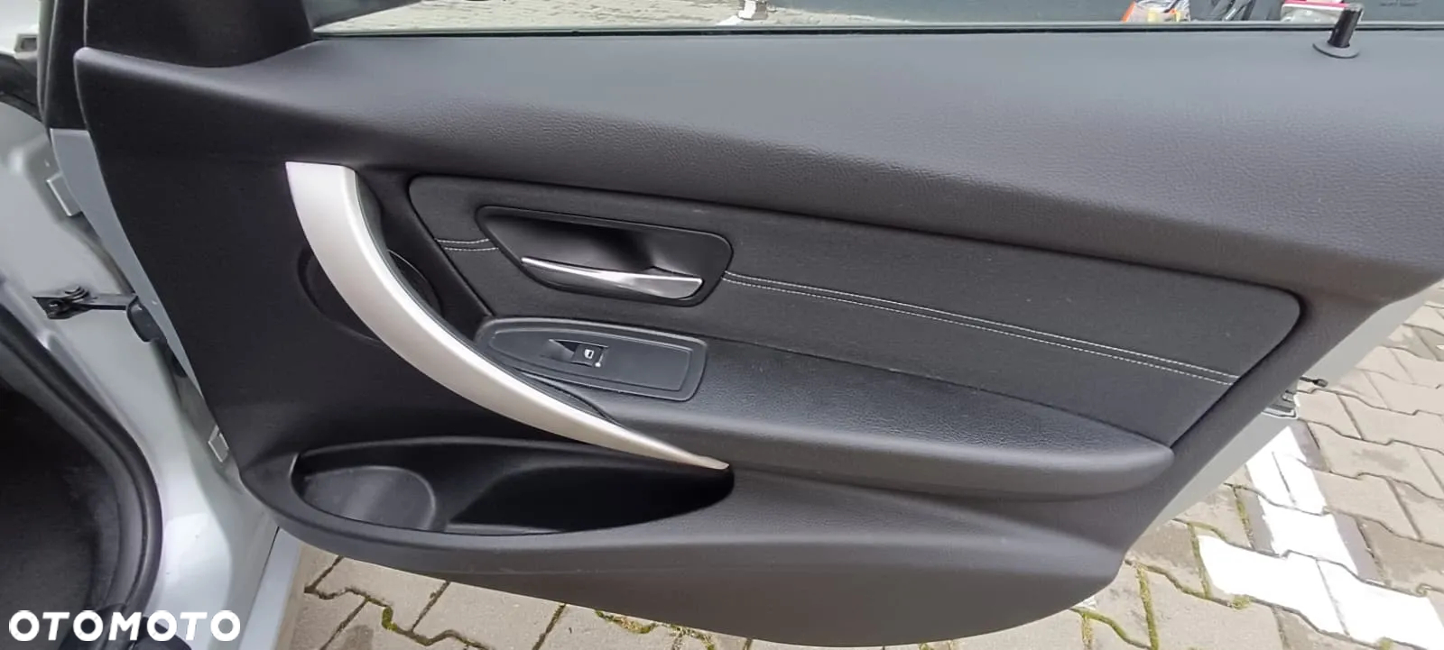 BMW Seria 3 318d - 20