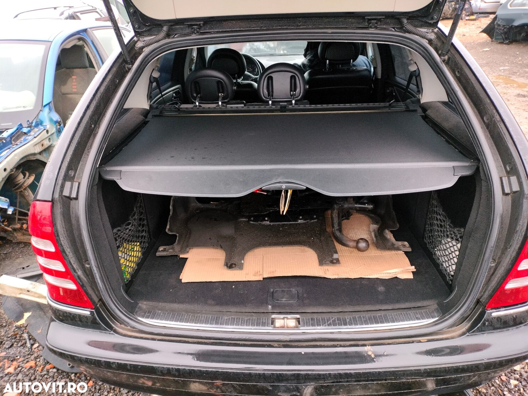 Dezmembrari  Mercedes-Benz C-CLASS (W203)  2000  > 2007 C 180 Kompres - 5