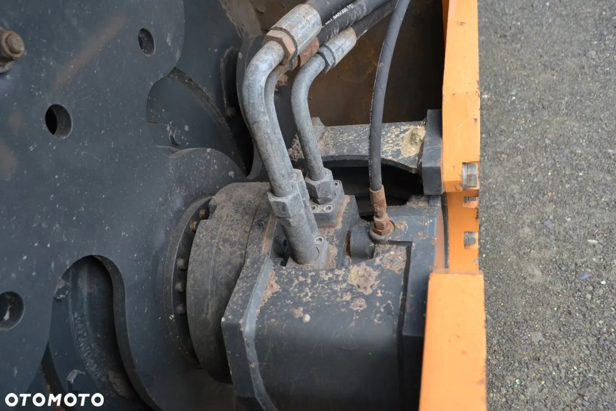 Case 1110EX-D - 34