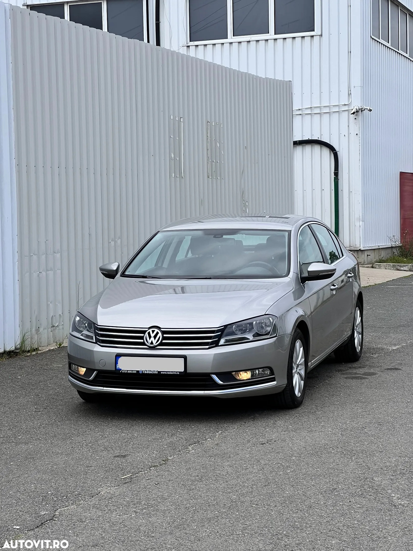 Volkswagen Passat 2.0 TDI BlueMotion Tehnology Comfortline - 8