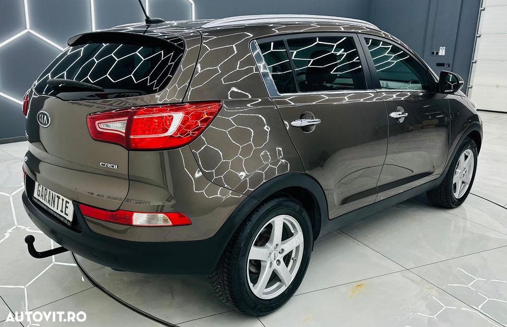 Kia Sportage 2.0 CRDI 2WD Spirit - 5