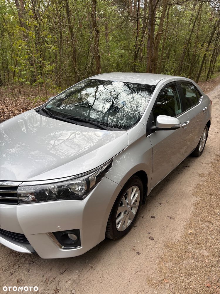 Toyota Corolla 1.6 Premium - 4