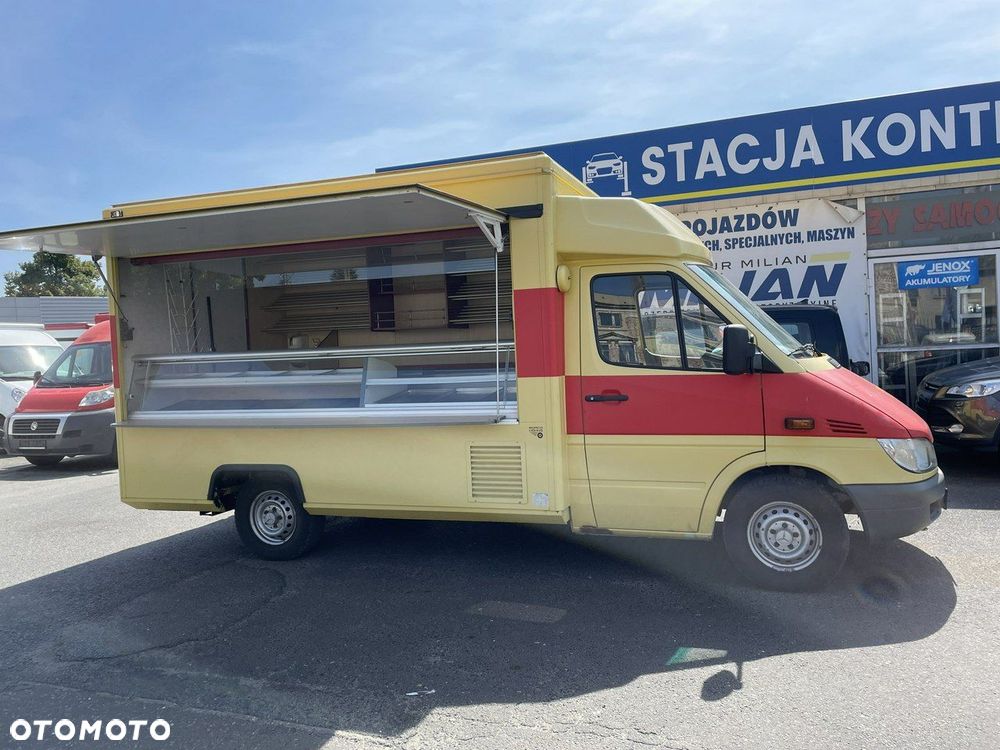 Mercedes-Benz Sprinter - 27