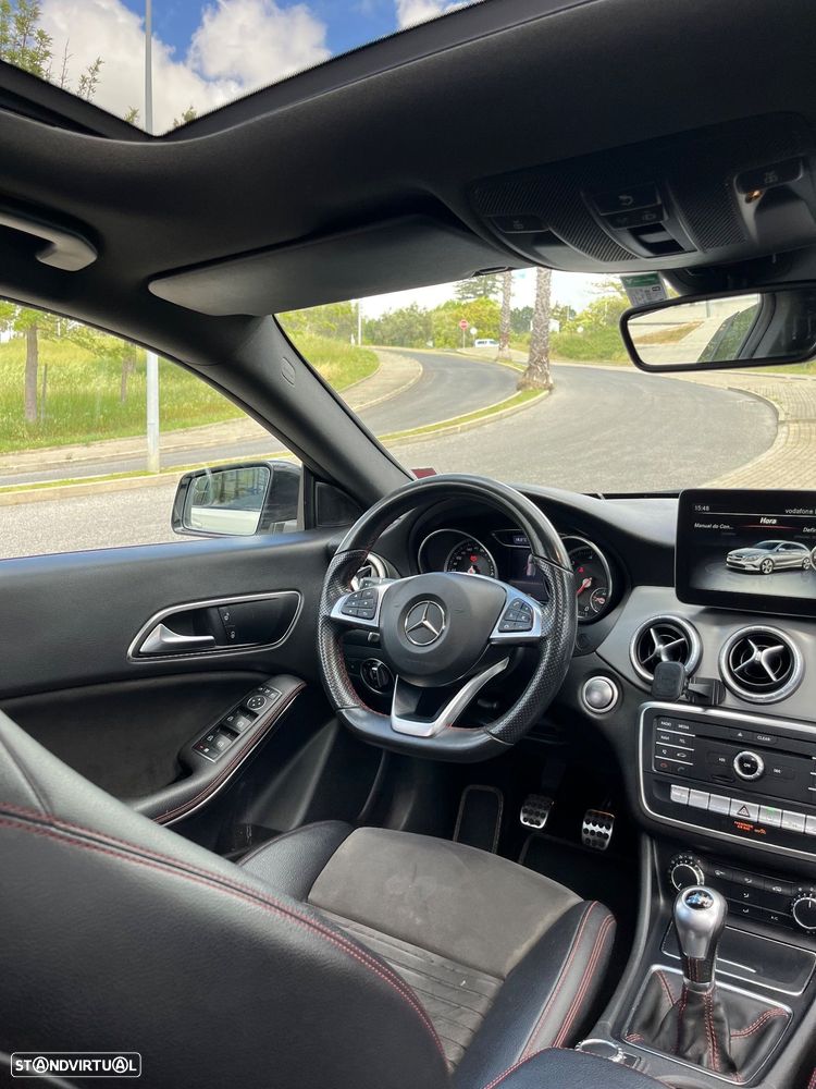 Mercedes-Benz CLA 180 d Shooting Brake AMG Line - 32