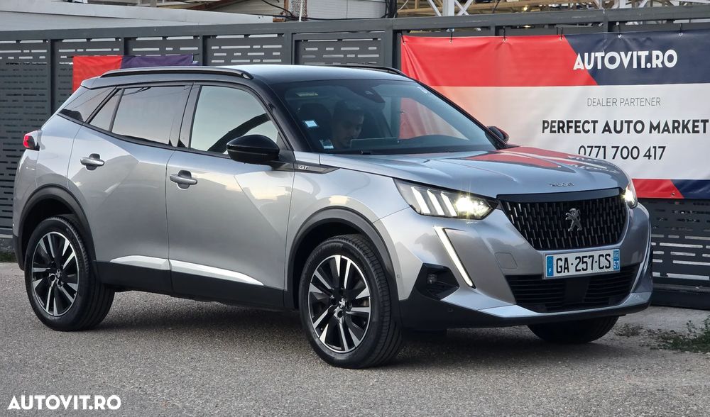 Peugeot 2008 PureTech 155 EAT8 GT - 8
