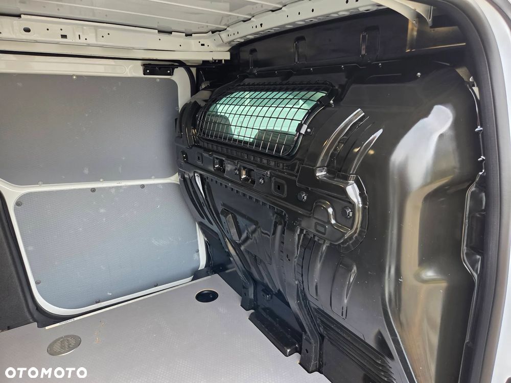 Ford FORD TRANSIT CONNECT LONG VAN L2 H1 - 31