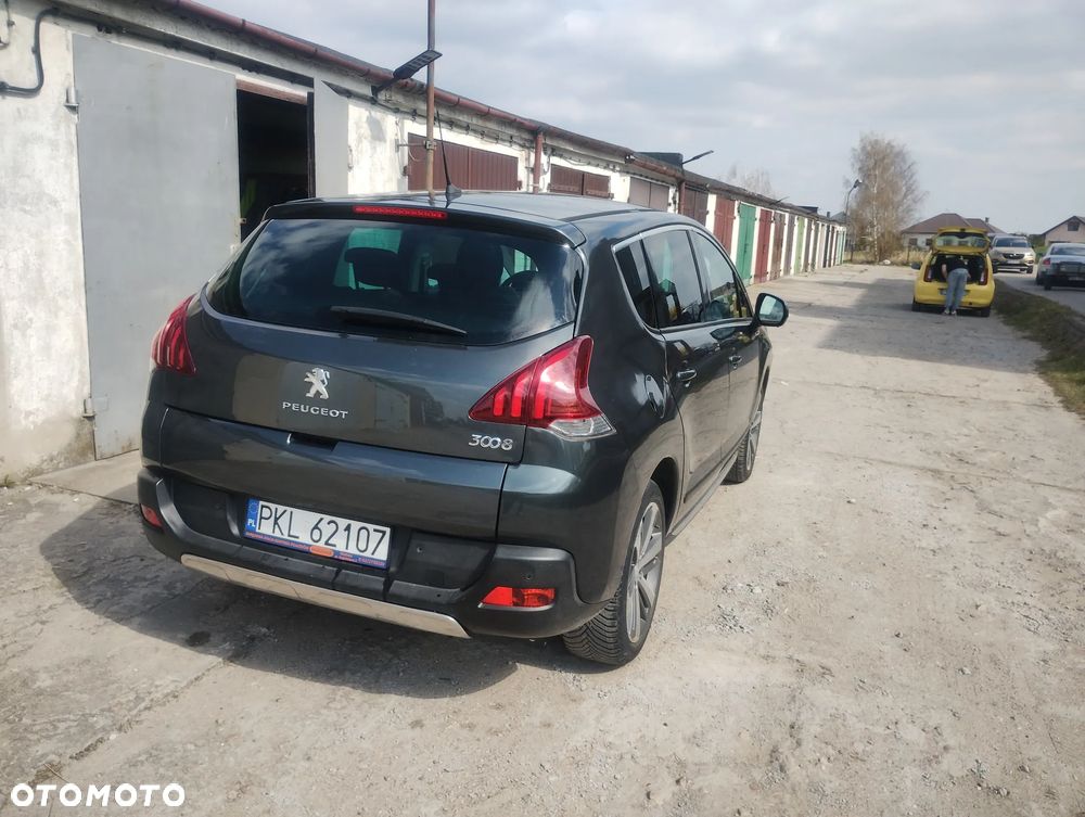 Peugeot 3008 HDi 115 Active - 6