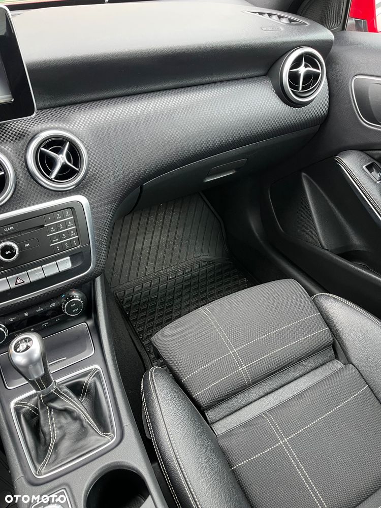 Mercedes-Benz Klasa A 180 d Style - 15