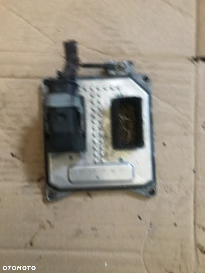 KOMPUTER STEROWNIK OPEL ASTRA H VECTRA C 1.8 5WK9395 - 1