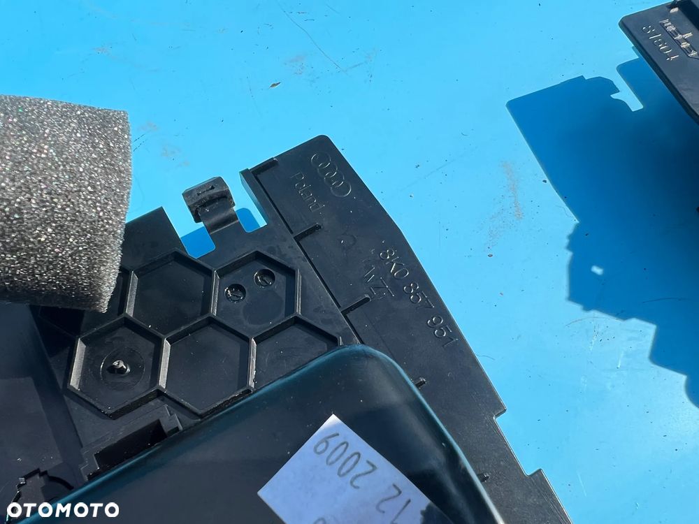 SCHOWEK PASAŻERA AUDI A4 B8 A5 8T 8K0857951 - 4