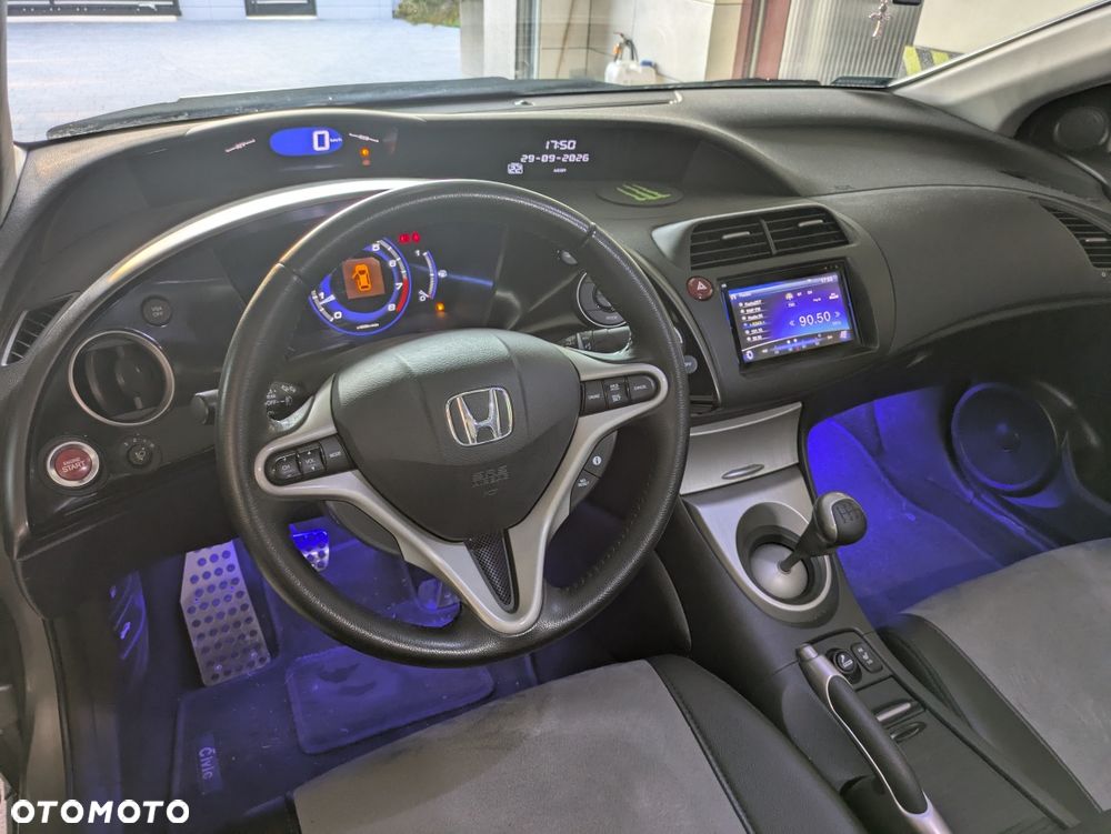 Honda Civic - 8
