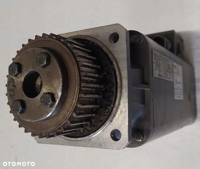 SILNIK SERVO MOTOR AMK C196AD DV7-8-4-I0F DV7-8-4 - 4