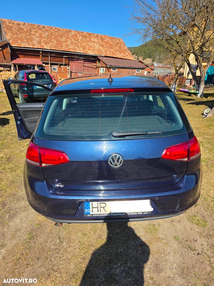 Volkswagen Golf 1.6 TDI DPF Trendline - 4