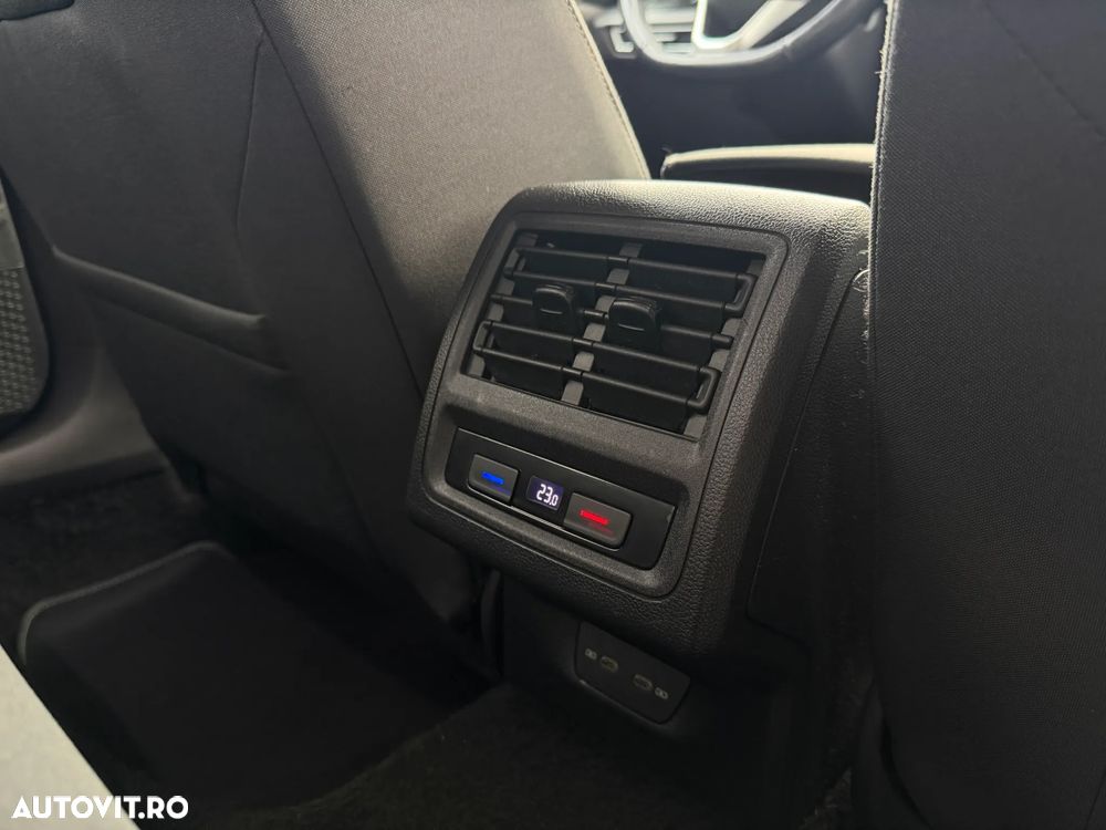 Volkswagen Golf 2.0 TDI 150CP DSG Style - 31