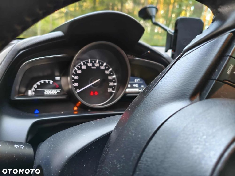 Mazda 2 - 7