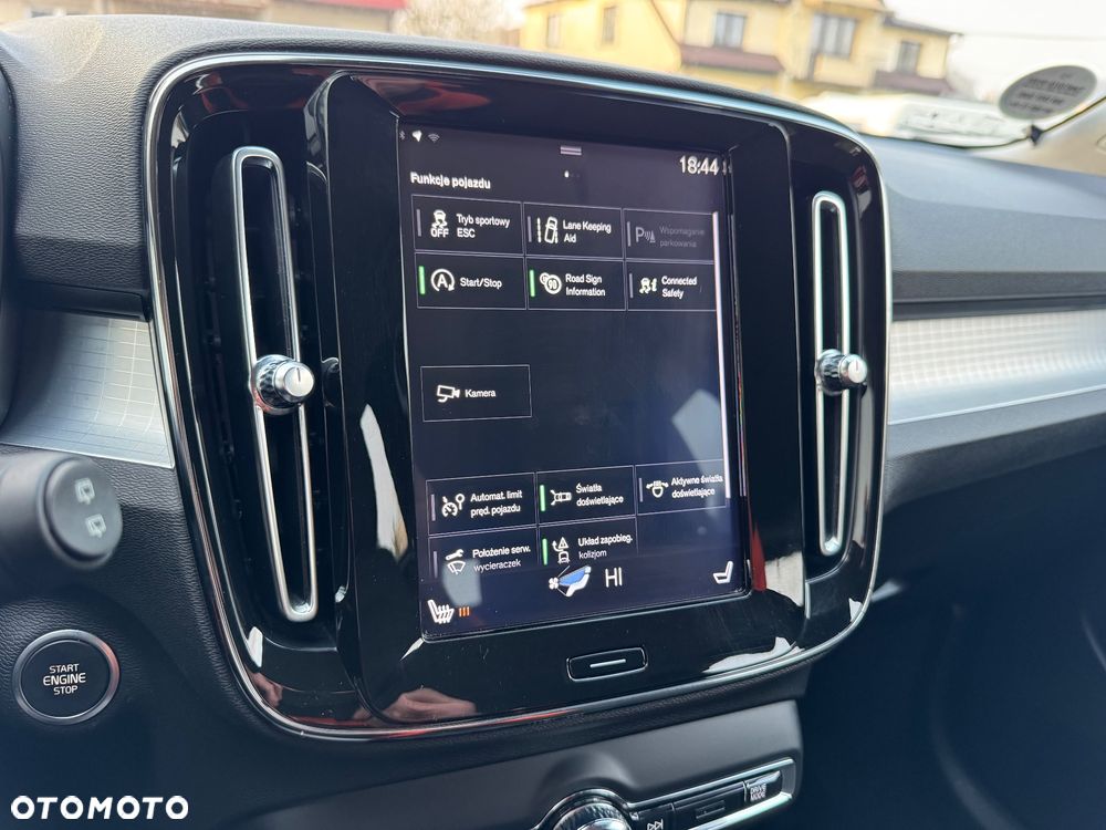 Volvo XC 40 T3 Inscription - 35