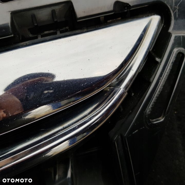 OPEL ASTRA 4 J GTC GRILL - 2