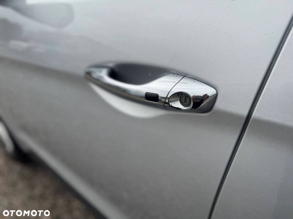 Hyundai Santa Fe 2.0 CRDi Premium 4WD - 33