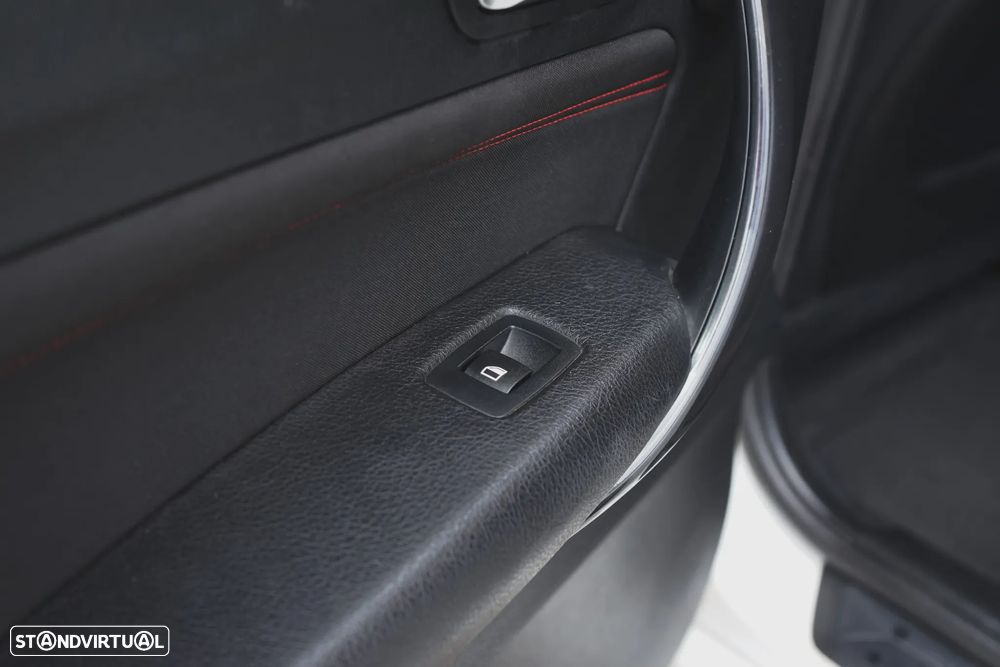 BMW 118 d DPF Edition Sport - 22