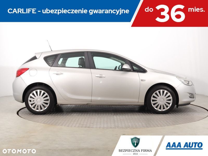Opel Astra - 7
