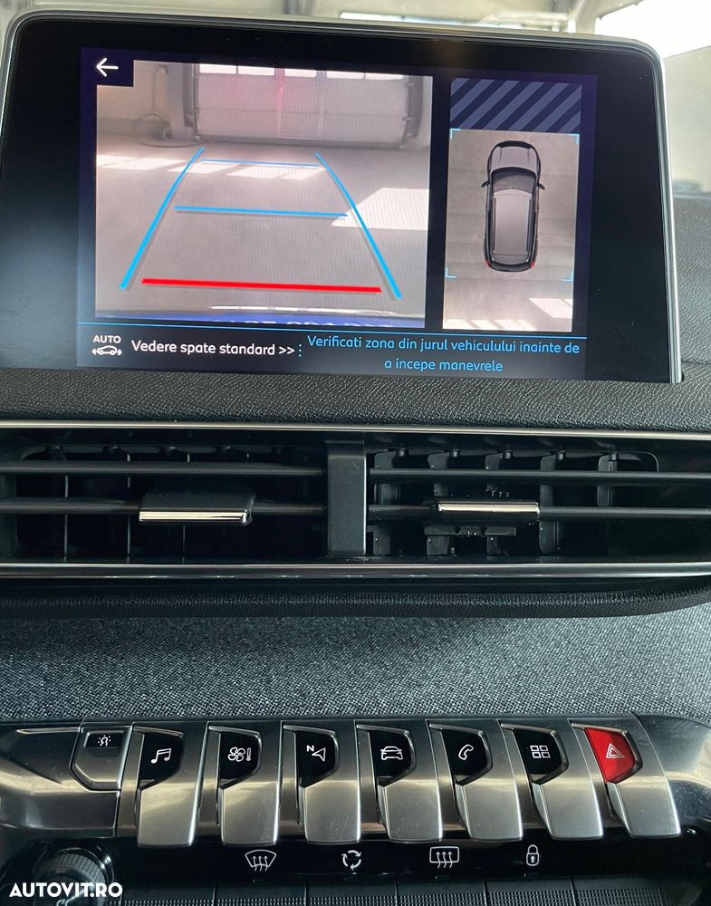 Peugeot 3008 1.2 PureTech 130 EAT8 GT - 34