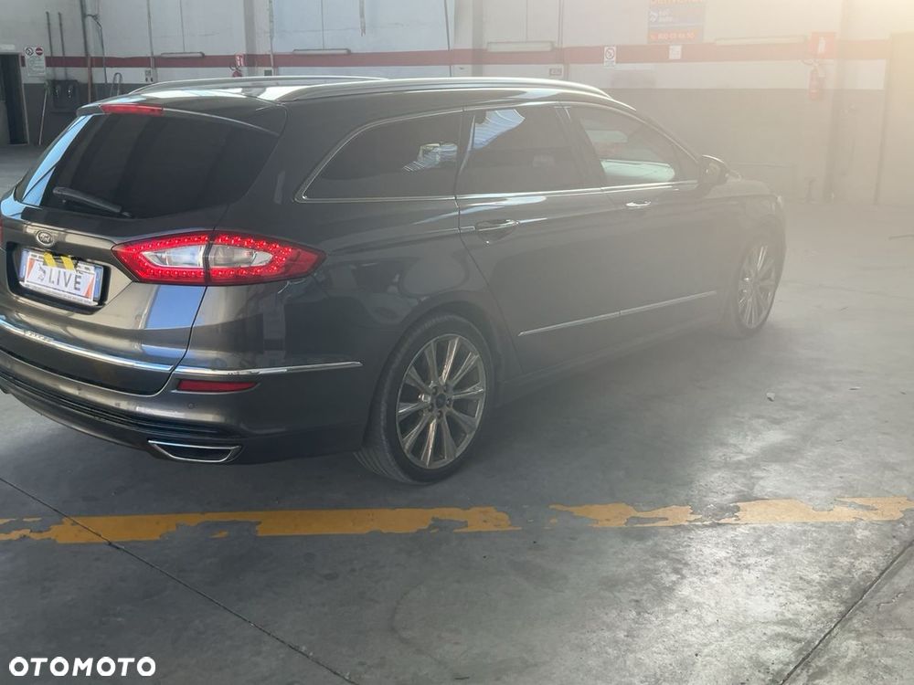 Ford Mondeo 2.0 TDCi PowerShift-Aut Allrad Vignale - 4