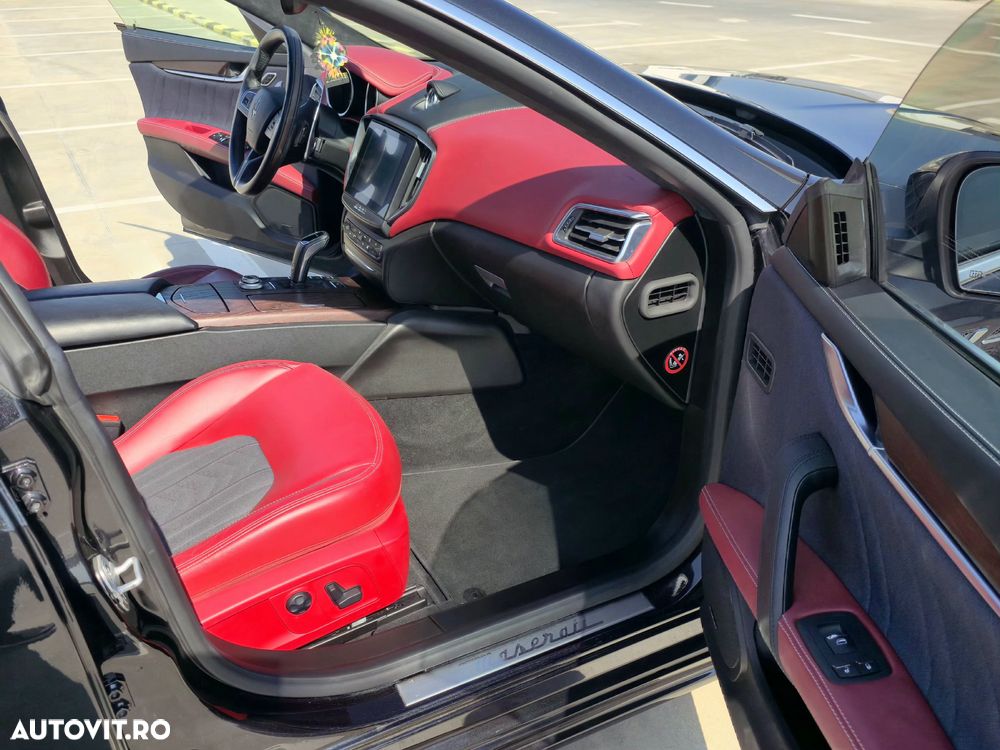 Maserati Ghibli GranLusso - 6