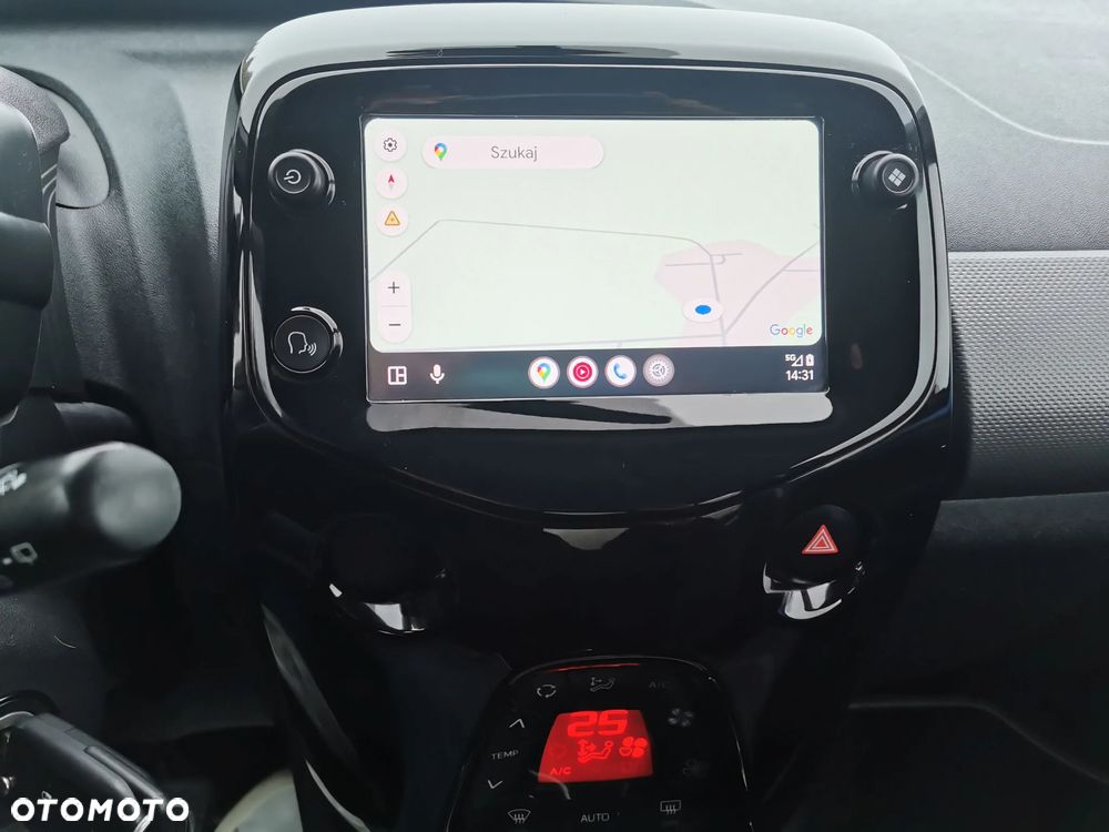 Peugeot 108 VTI 72 Top Style - 15