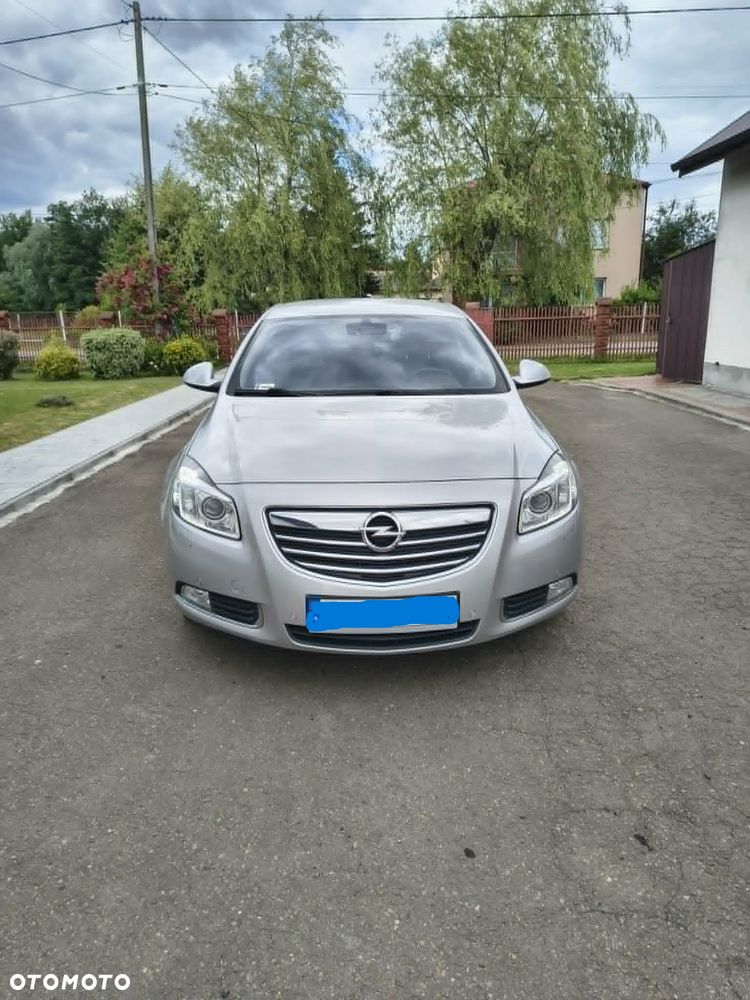 Opel Insignia 2.0 CDTI - 9
