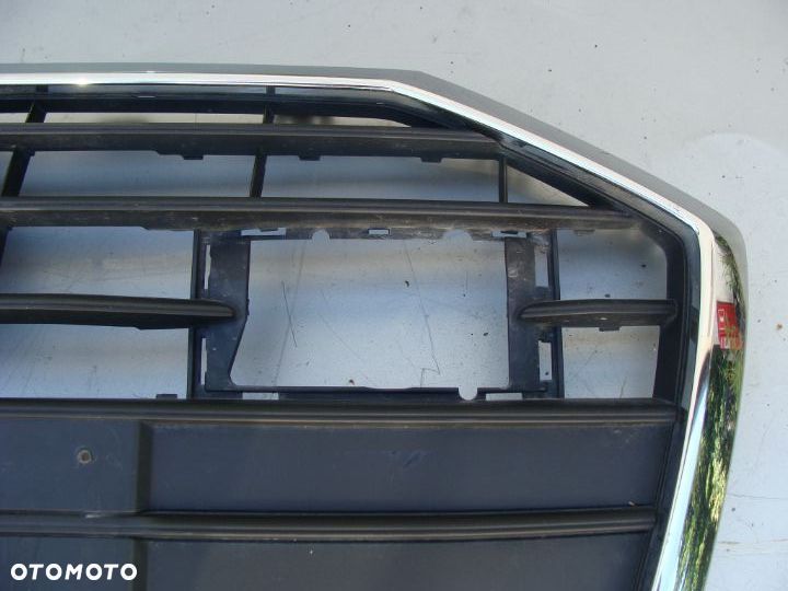 AUDI A6 C8 GRILL ATRAPA CHŁODNICY 4K0853651A - 5