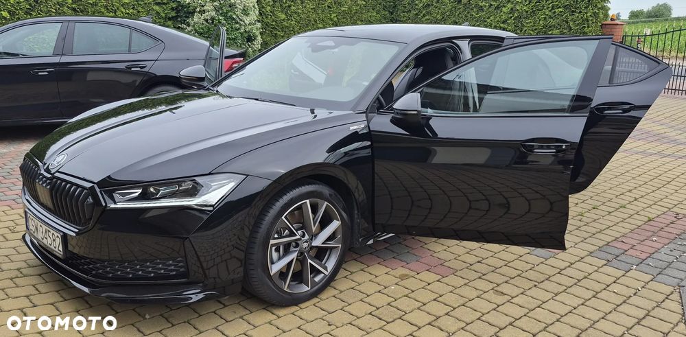 Skoda Superb 2.0 TSI Sportline DSG - 9