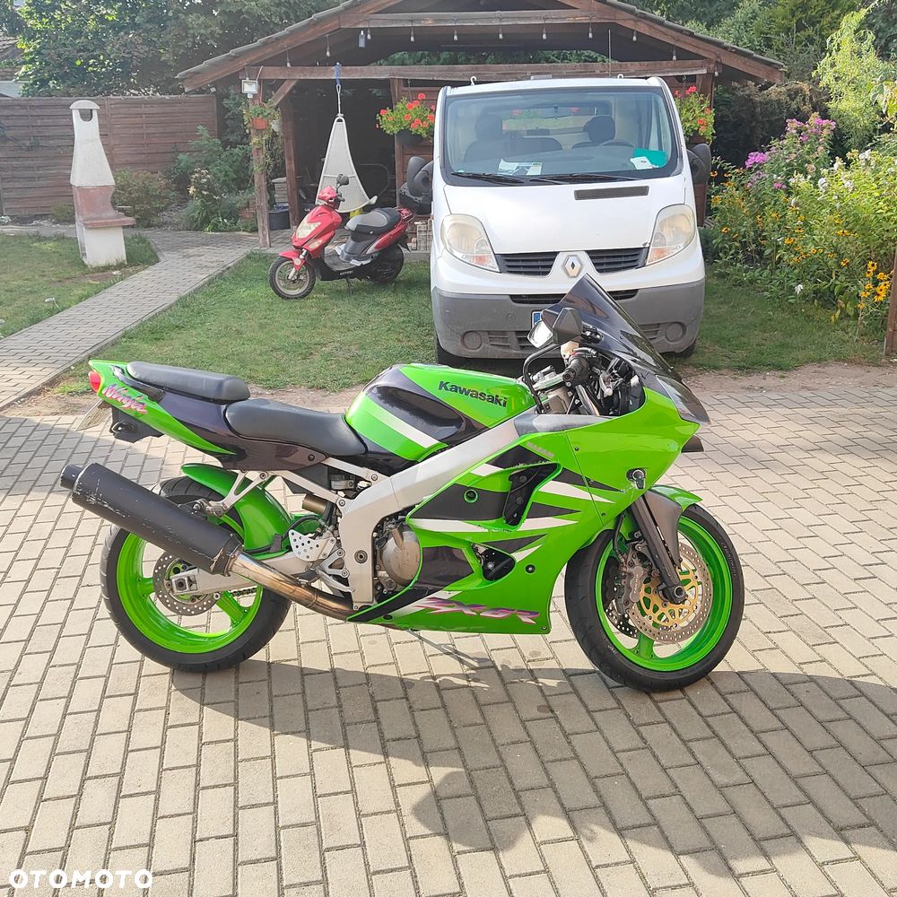 Kawasaki ZX - 2