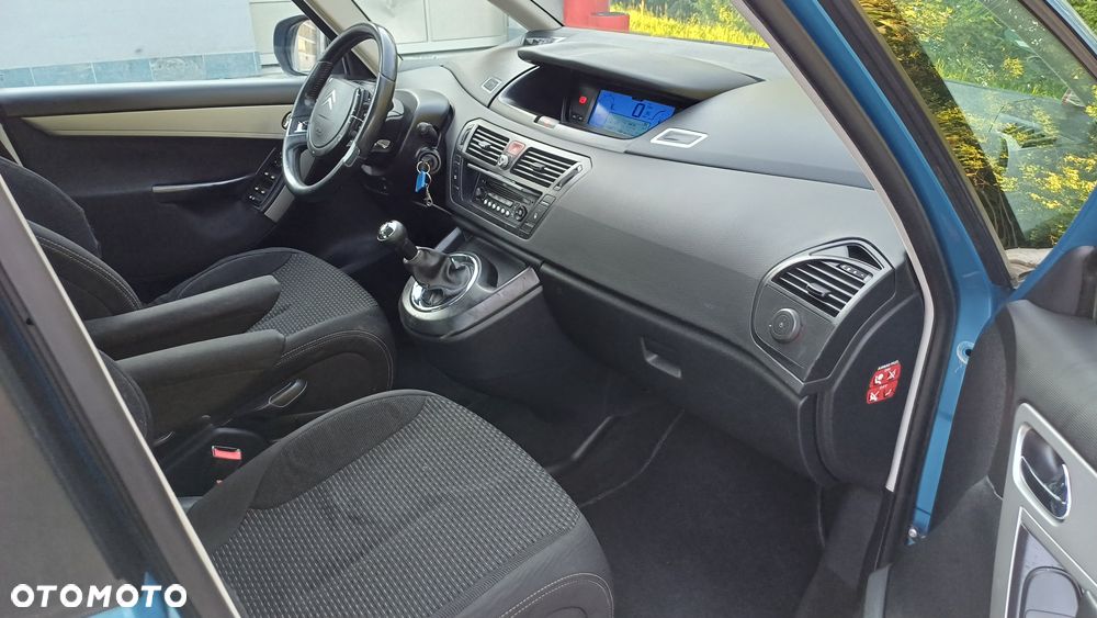 Citroën C4 Picasso 1.8 16V Advance - 18