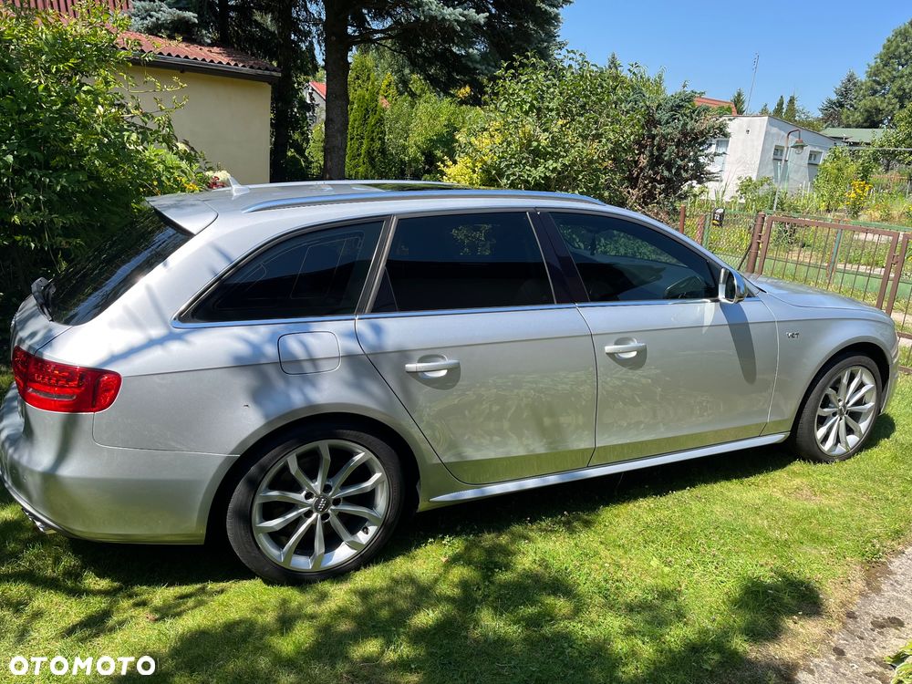 Audi S4 Avant - 10