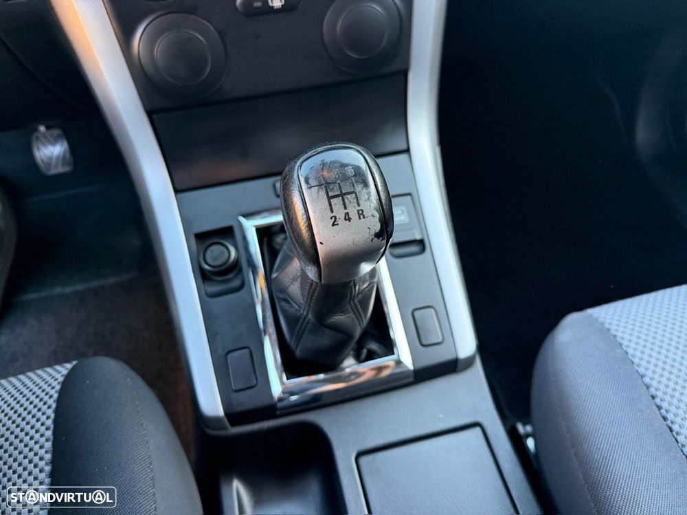 Suzuki Grand Vitara 1.6 VVT X-Sport - 13