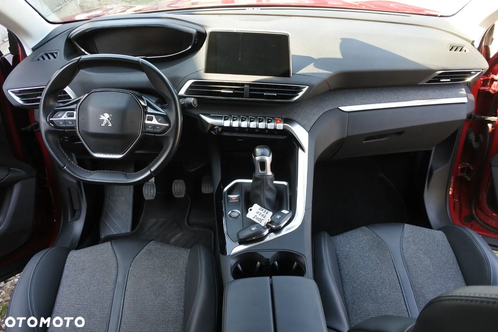 Peugeot 3008 PureTech 130 Stop & Start Allure - 16