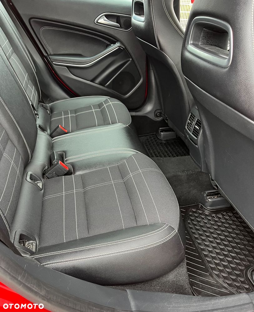 Mercedes-Benz Klasa A 180 d Style - 19