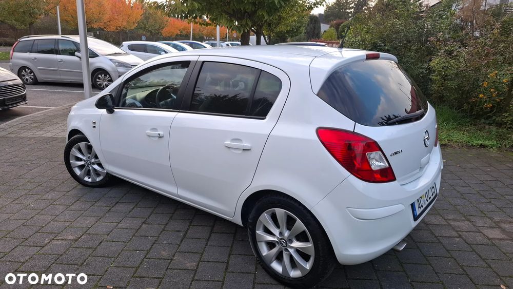 Opel Corsa - 12