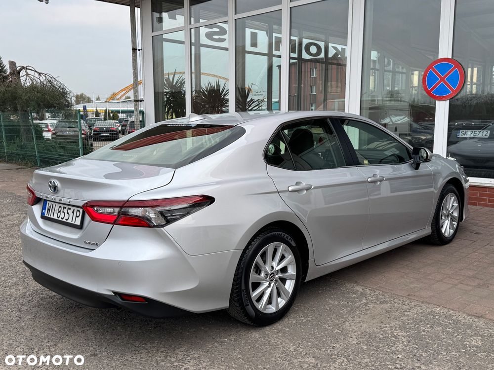 Toyota Camry 2.5 Hybrid Comfort CVT - 5