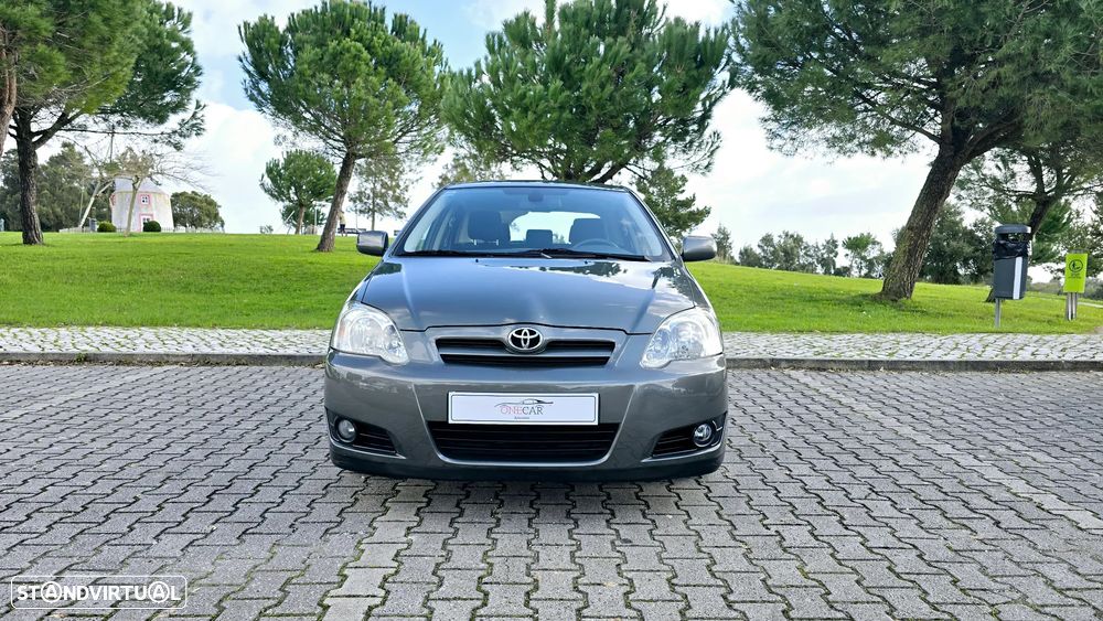 Toyota Corolla 1.4 D-4D Sol - 2