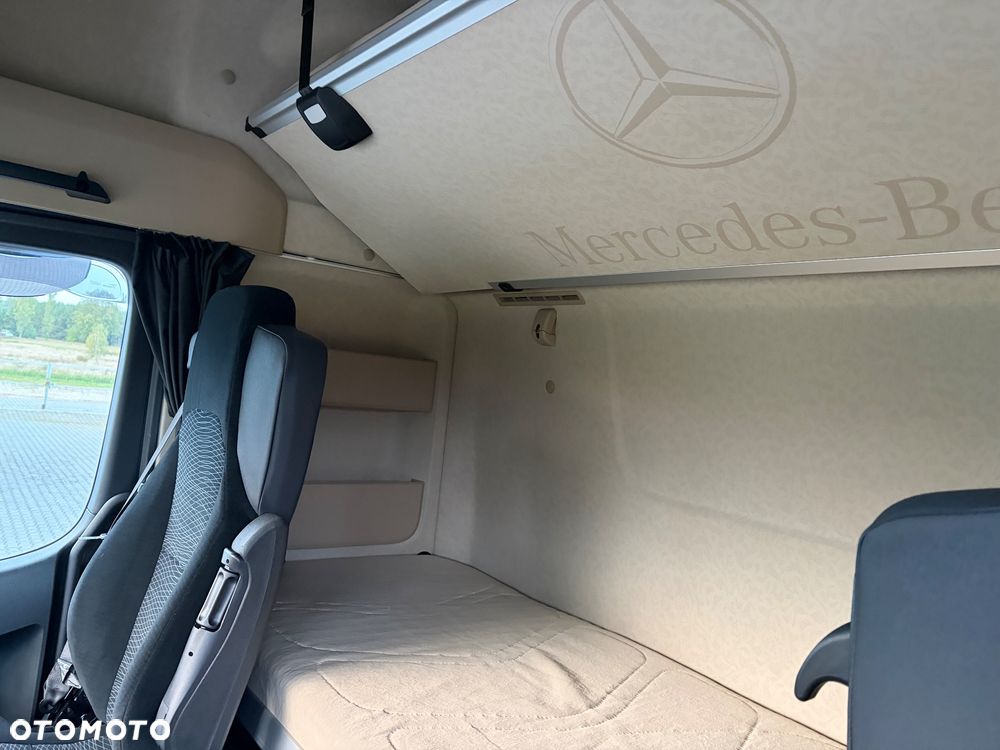 Mercedes-Benz Actros Standard BigSpace - 31
