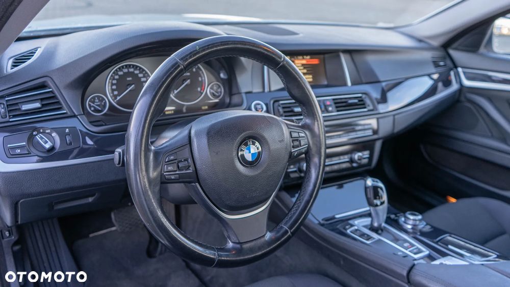 BMW Seria 5 - 22