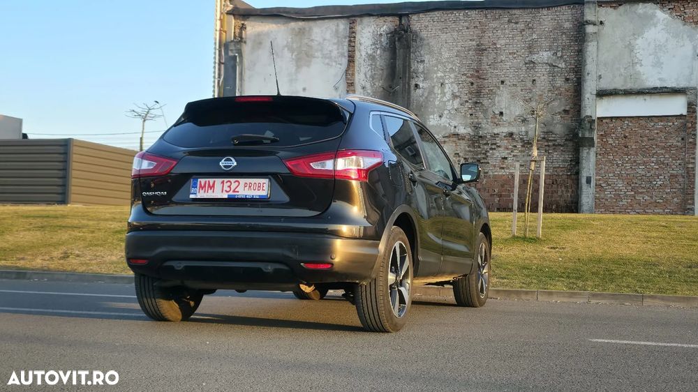 Nissan Qashqai 1.6 DCI N-Vision - 19