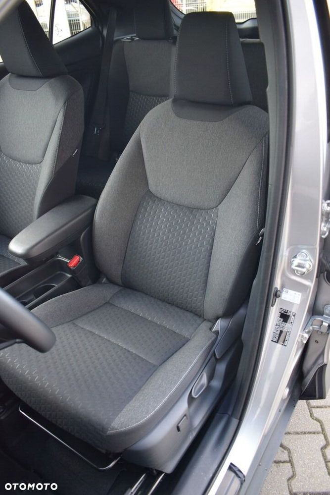 Toyota Yaris Cross Hybrid 1.5 Style - 14