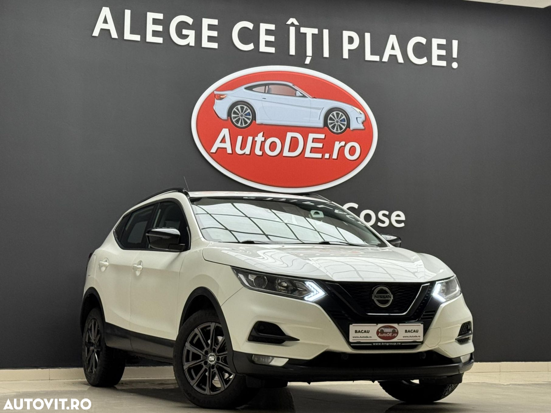 Nissan Qashqai - 2