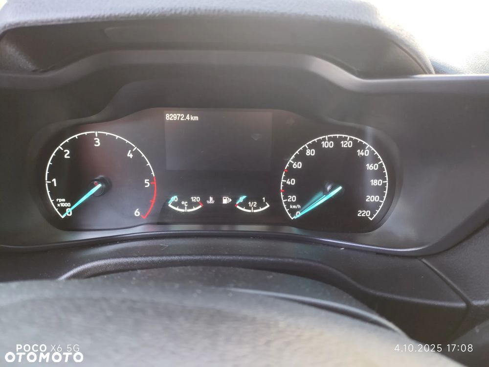 Ford Transit Connect - 12