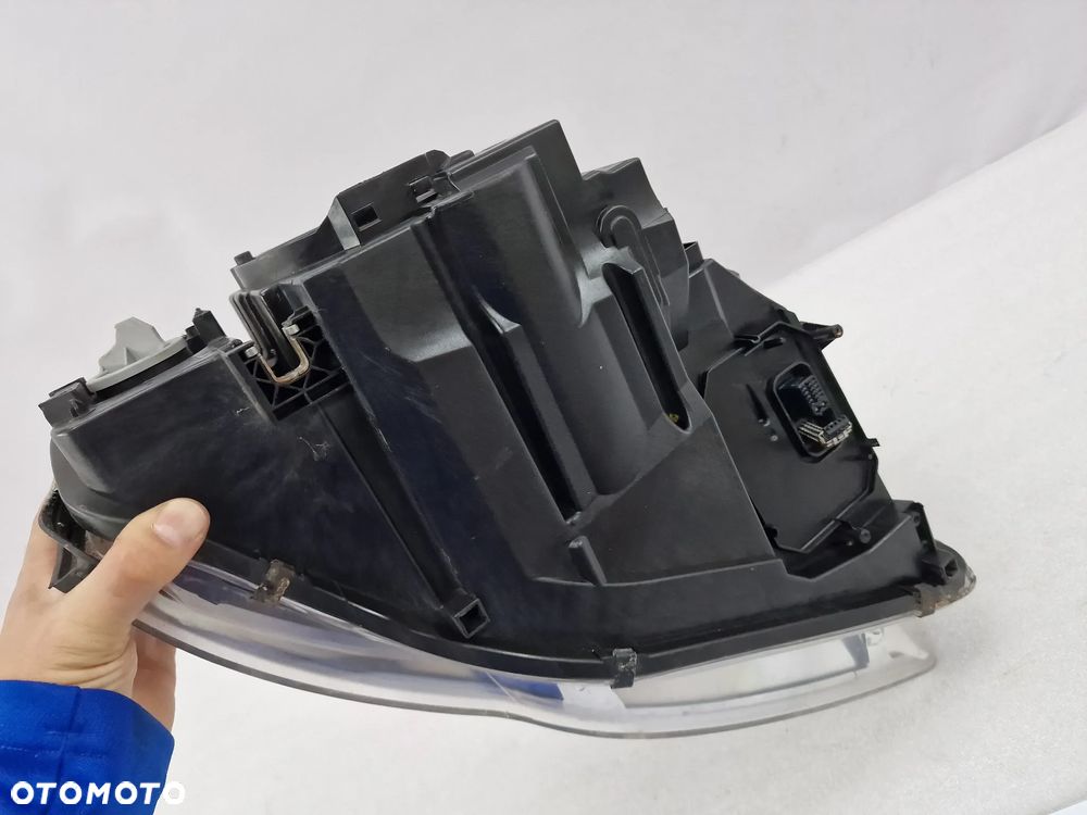 AUDI A4 B7 8E0 04-08 LEWA LAMPA PRZEDNIA PRZÓD XENON , NR 8E0941003AM , NR AUKCJI LA95 - 15