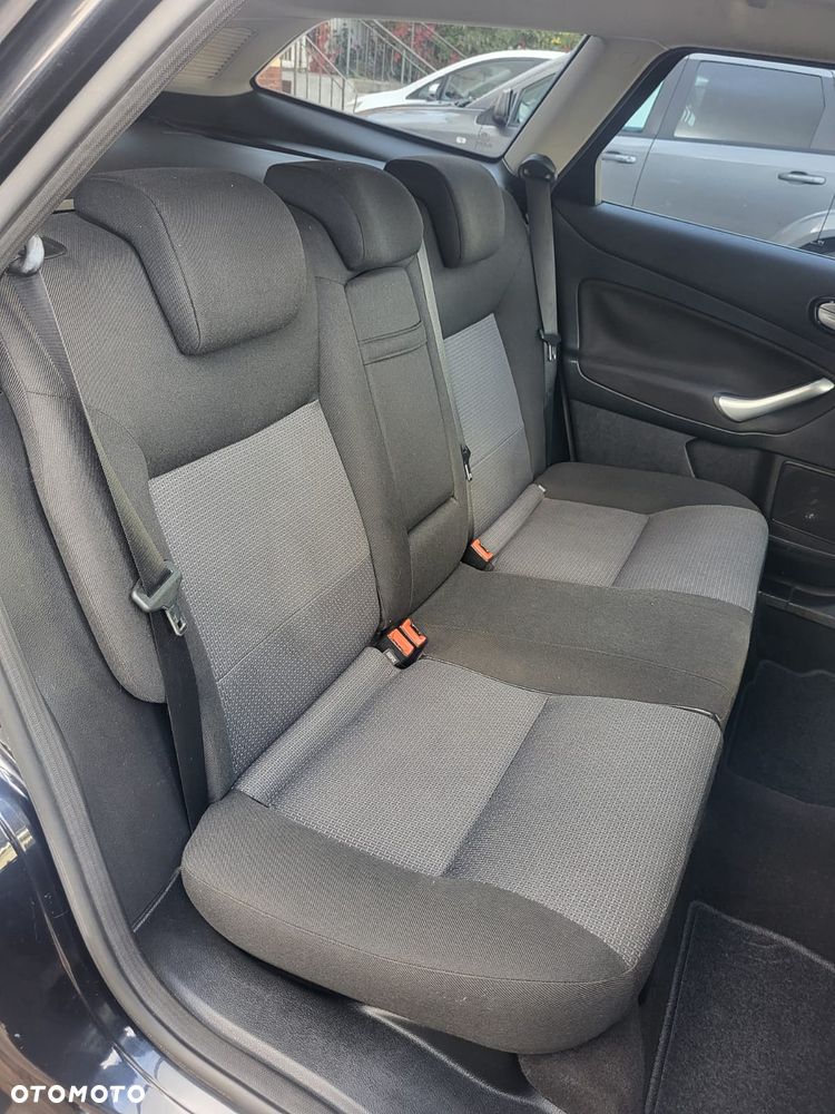 Ford Mondeo 2.0 Black Magic - 27